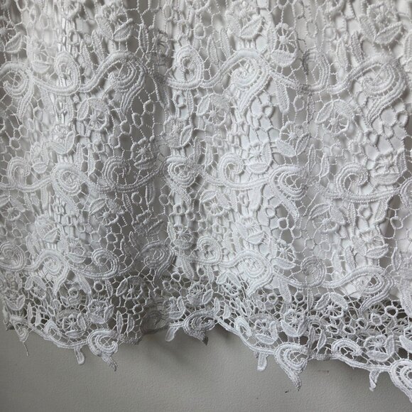 LIKE NEW PHILOSOPHY WHITE LACED TOP SIZE SMALL - Picture 9 of 13